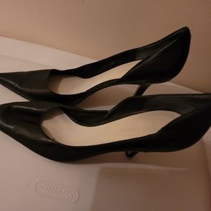 Nine West Aarona Black Leather pumps
